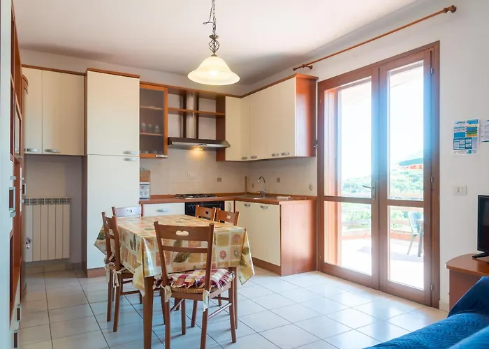 Appartement Trilocale Cerboli *