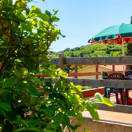 Trilocale Cerboli Lejlighed *